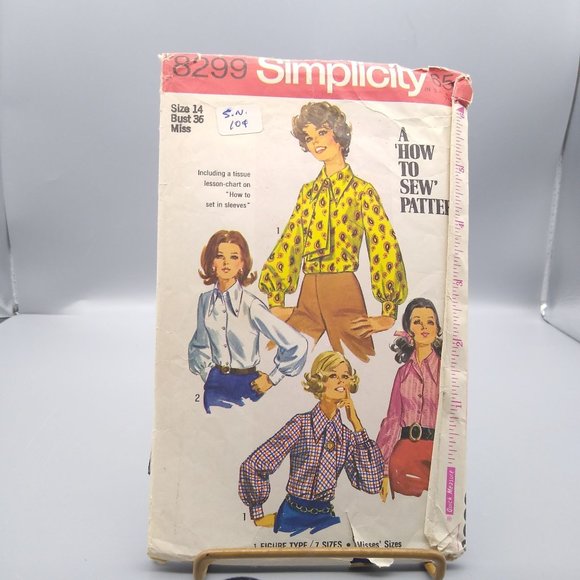 Vintage Sewing PATTERN Simplicity 8299, How to Sew 1969 Misses Blouse and Ascot - Picture 1 of 2